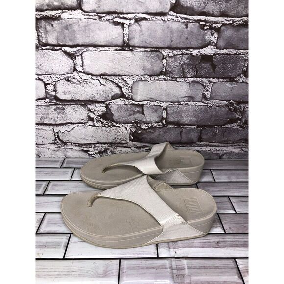 FitFlop White Pearl Shimmer Comfort Thong Sandals Women Sz 7M US/38EU I43-011 - Picture 3 of 16